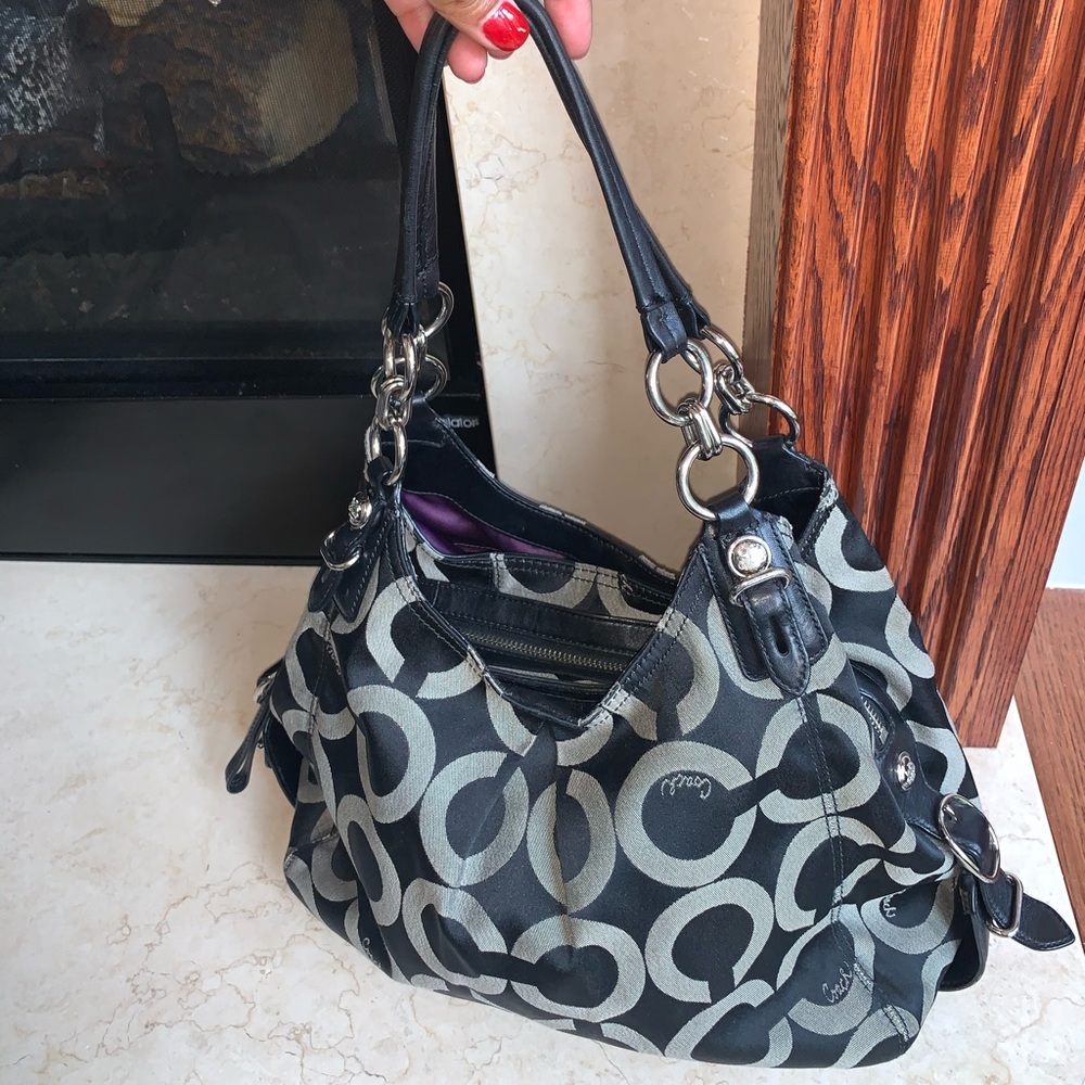 Authentic Coach - image 1